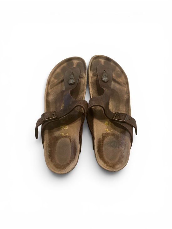 Birkenstock Shoes - Birkenstock Gizeh mocha oil leather t-strap sandals size 40/9